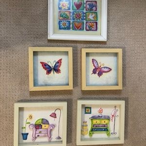 Girl’s Room Picture Collection